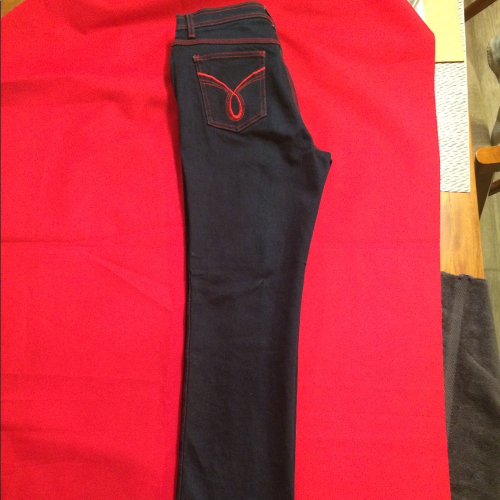 Watch LA jeans size 28